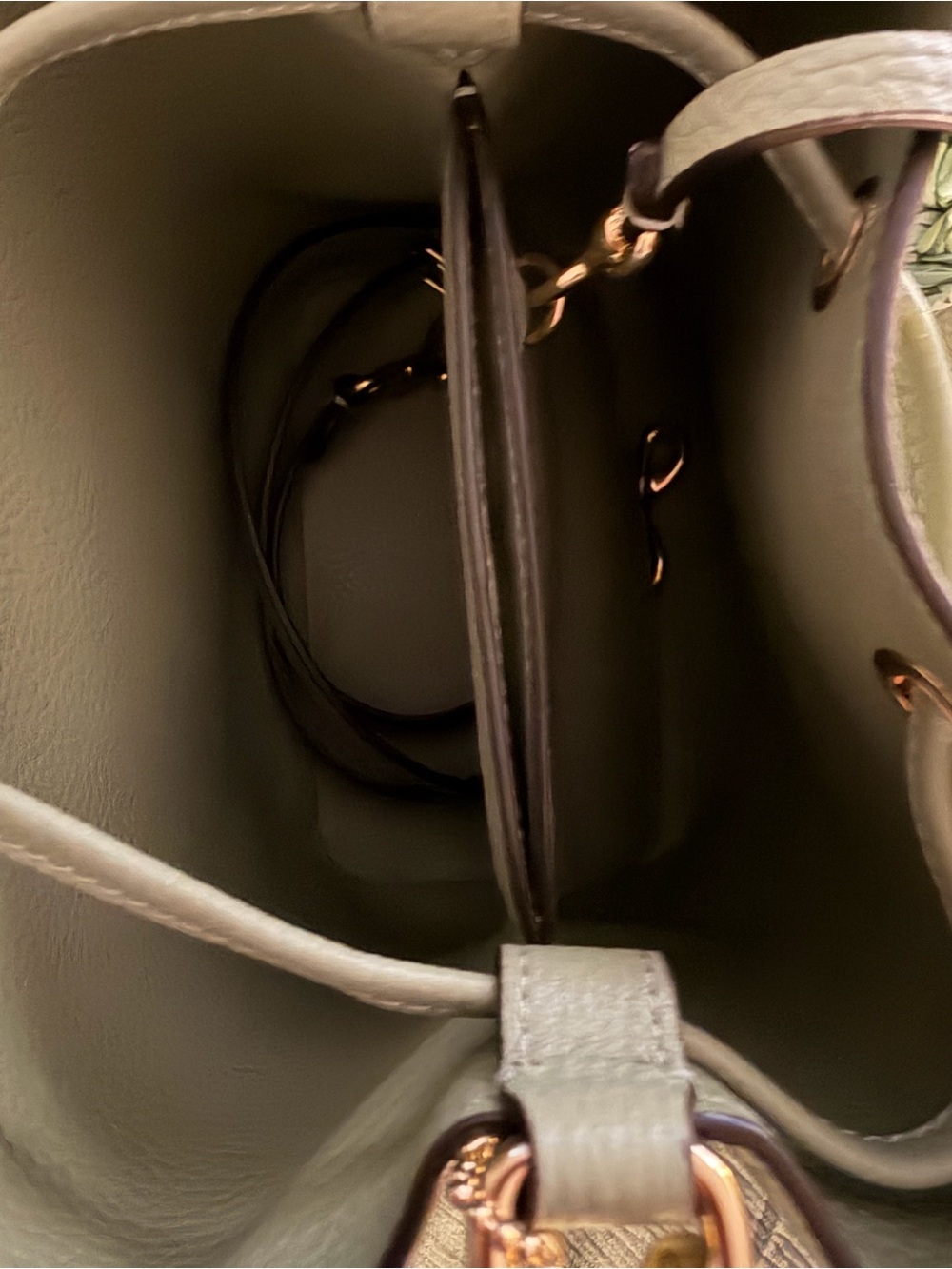 Coach Sage Green Embossed Pebbled Leather Drawstring Bucket Bag with Pouch - Picture 7 of 12
